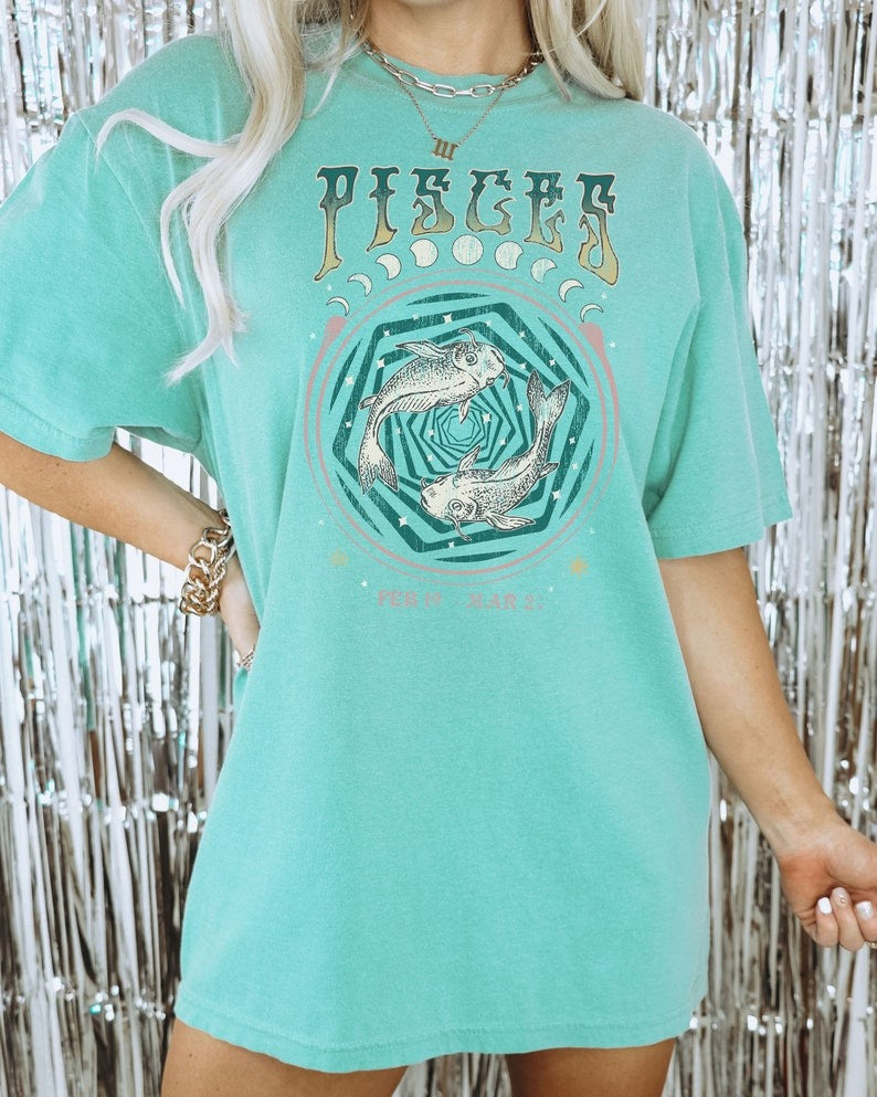 Zodiac Pisces Astrology Graphic Classic Unisex T-Shirt | 5To9Style