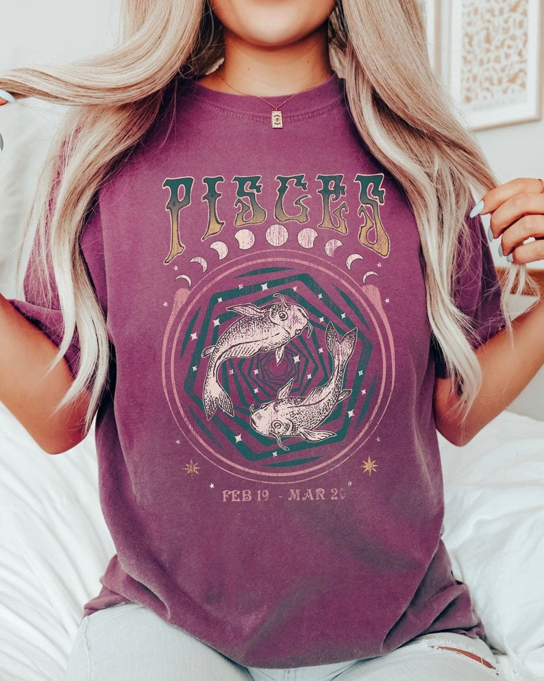 Zodiac Pisces Astrology Graphic Classic Unisex T-Shirt | 5To9Style