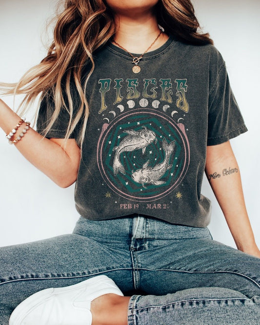 Zodiac Pisces Astrology Graphic Classic Unisex T-Shirt | 5To9Style