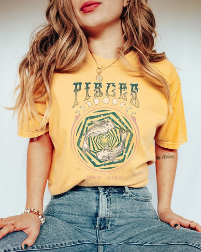 Zodiac Pisces Astrology Graphic Classic Unisex T-Shirt | 5To9Style