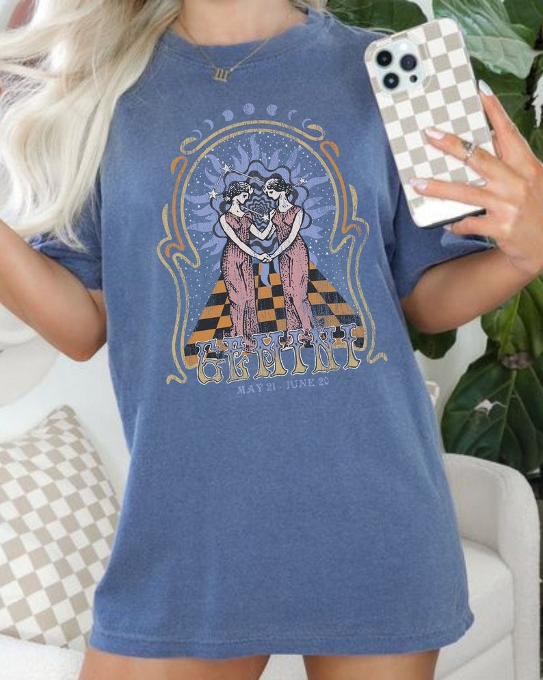 Zodiac Gemini Astrology Graphic Classic Unisex T-Shirt | 5To9Style