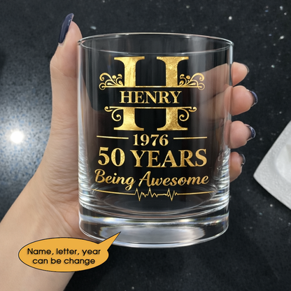 Glass Whiskey Age personalized name, year, letter for birthday Hot Sale