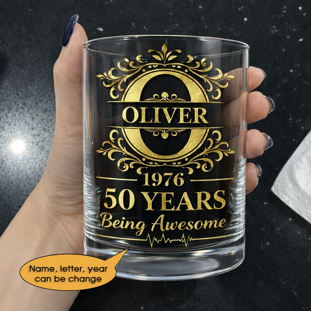 Glass Whiskey Age personalized name, year, letter for birthday Hot Sale
