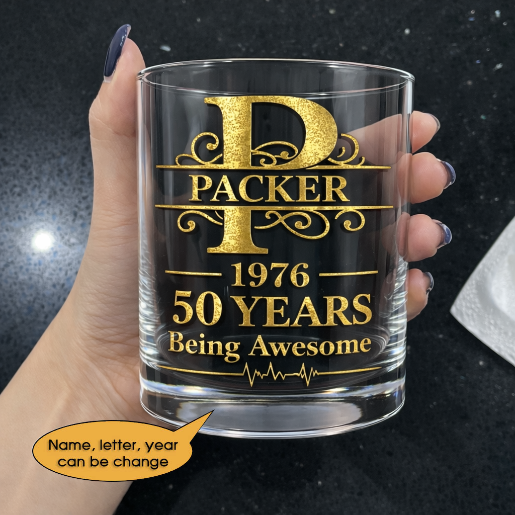 Glass Whiskey Age personalized name, year, letter for birthday Hot Sale